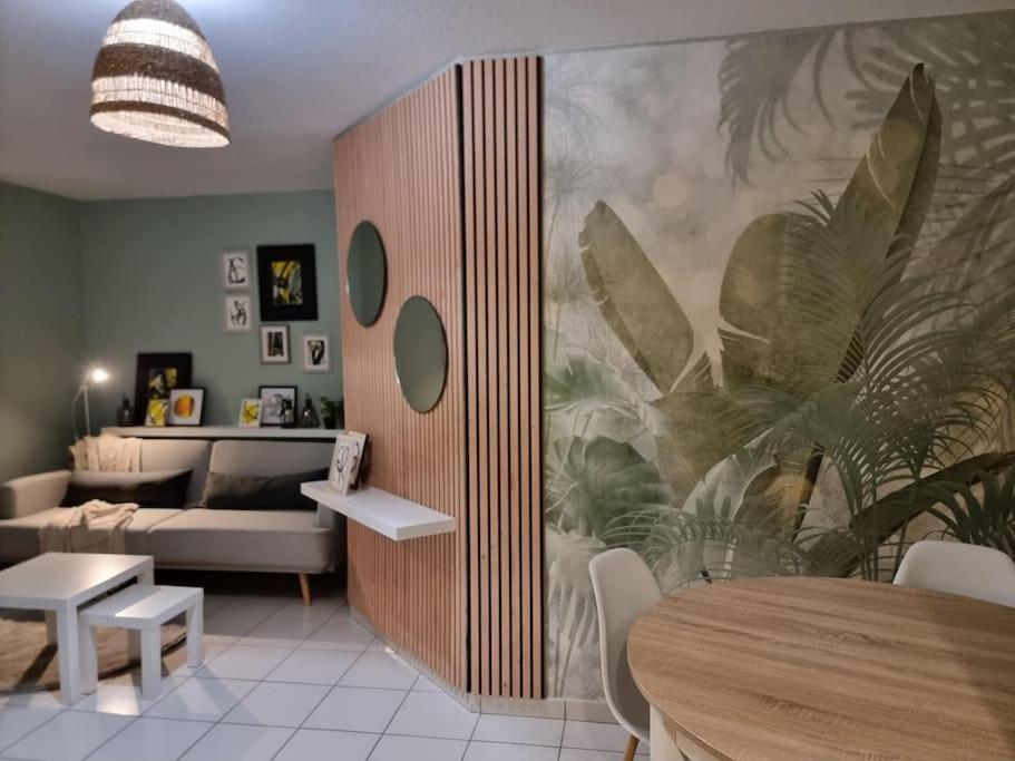 Appartement Cosy Agen Centre Avec Lit King Size Bagian luar foto