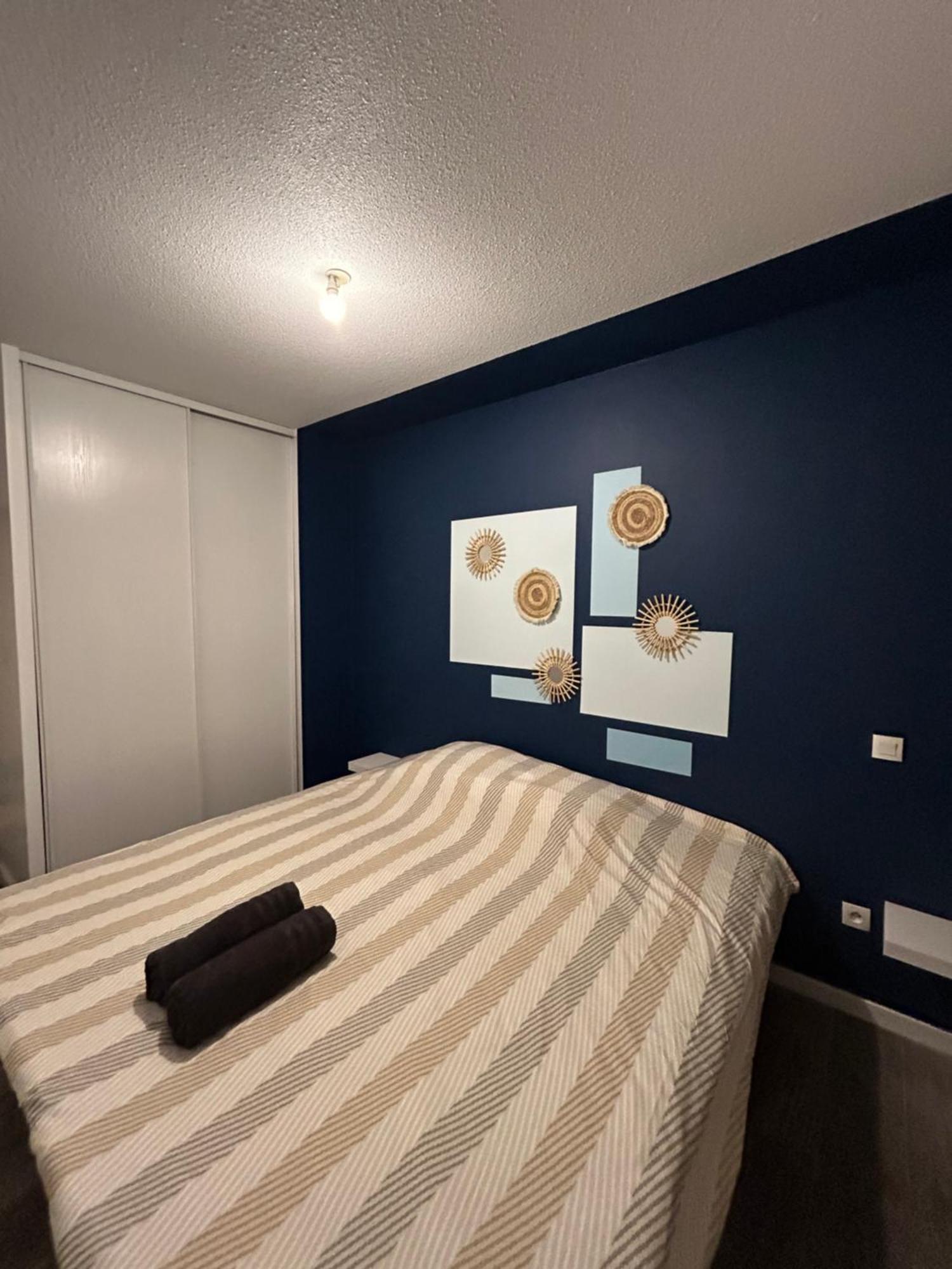 Appartement Cosy Agen Centre Avec Lit King Size Bagian luar foto